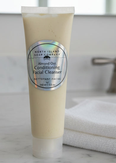 Almond Oat Facial Cleanser - New!